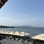 Mare Front Harbor * Koróni