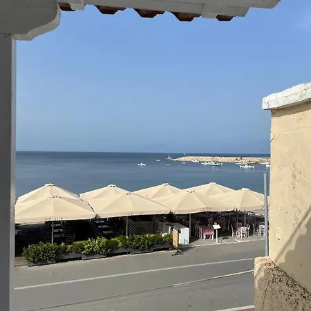 Mare Front Harbor *