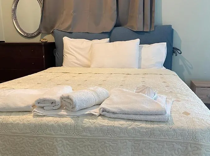 Mare Front Harbor Апартаменты