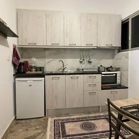 Mare Front Harbor * Koróni